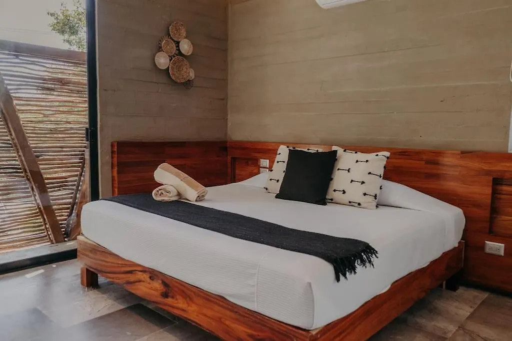 Lujoso Penthouse Remodelado De Tres Pisos En Madara Tulum Apartment
