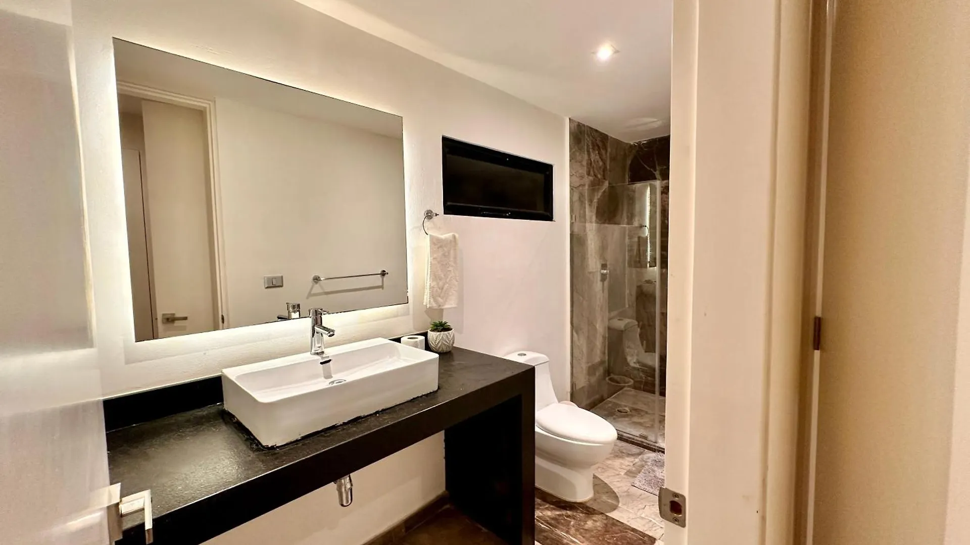 Lujoso Penthouse Remodelado De Tres Pisos En Madara Tulum Apartment Mexico