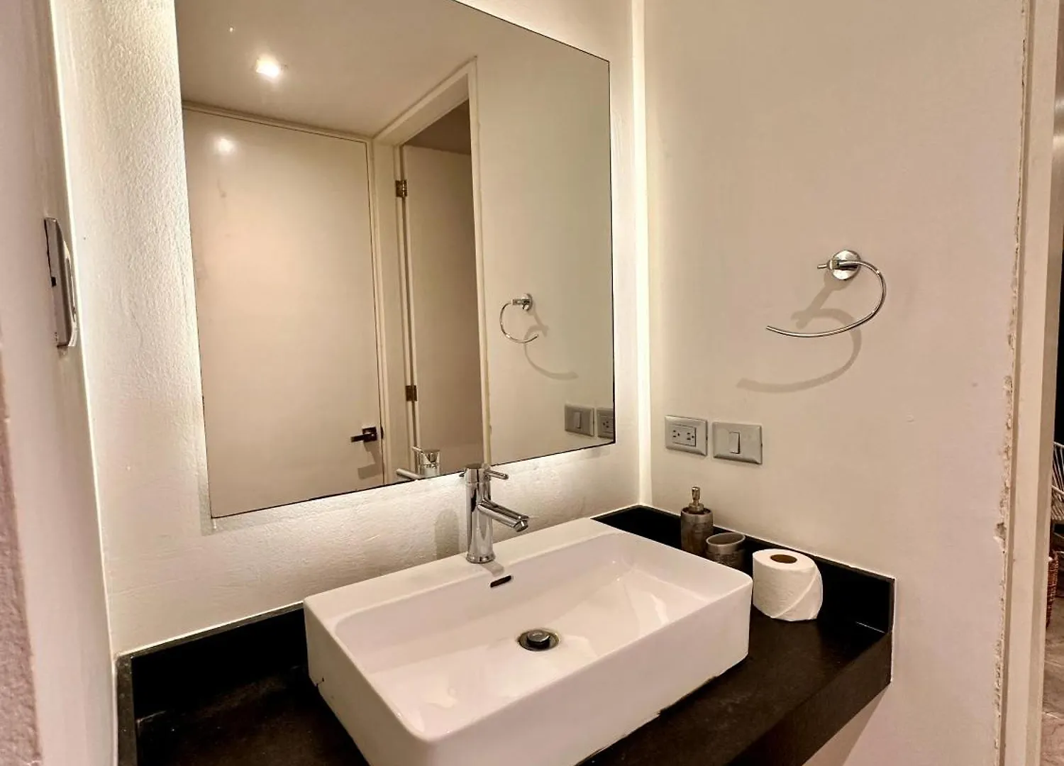 Lujoso Penthouse Remodelado De Tres Pisos En Madara Tulum Apartment