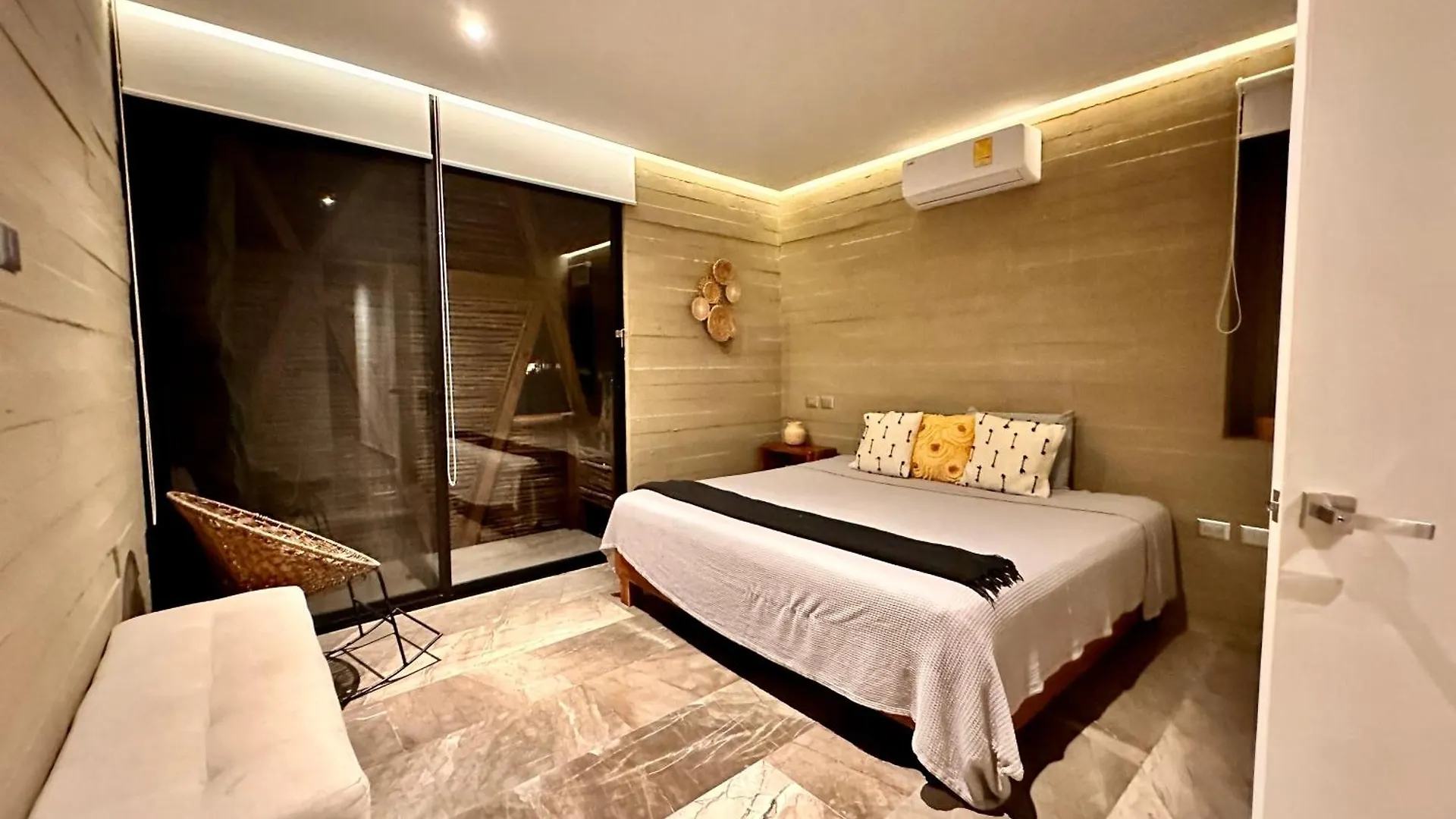 Lujoso Penthouse Remodelado De Tres Pisos En Madara Tulum Apartment Mexico
