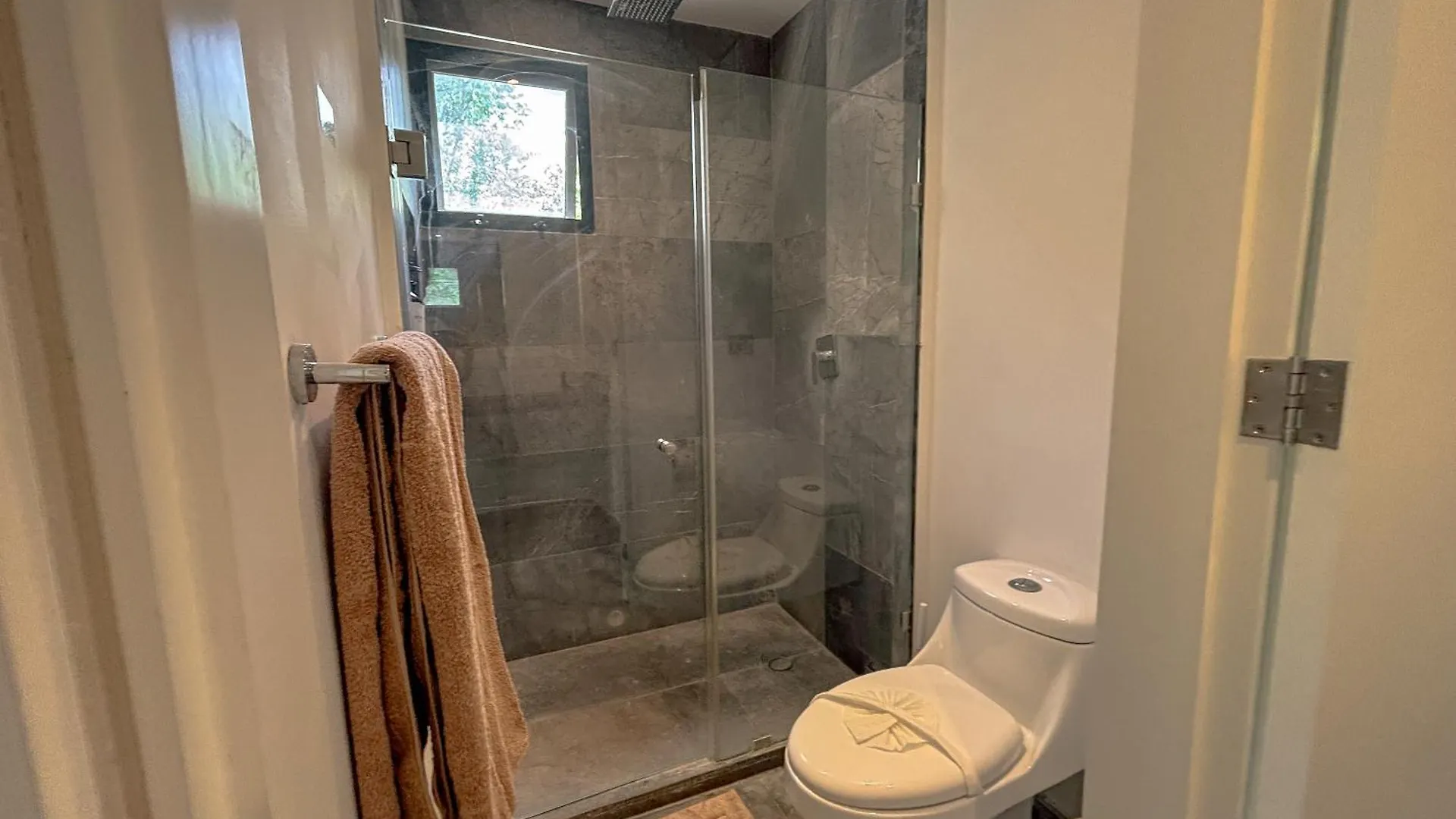Lujoso Penthouse Remodelado De Tres Pisos En Madara Tulum Apartment 0*,  Mexico