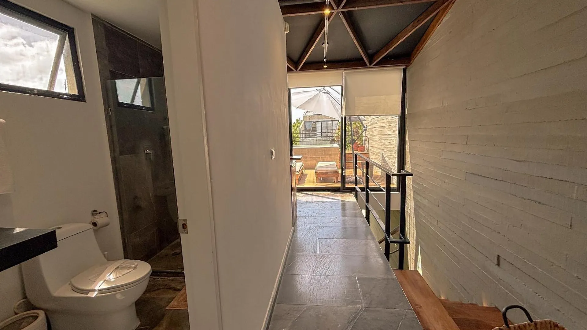 Lujoso Penthouse Remodelado De Tres Pisos En Madara Tulum Apartment
