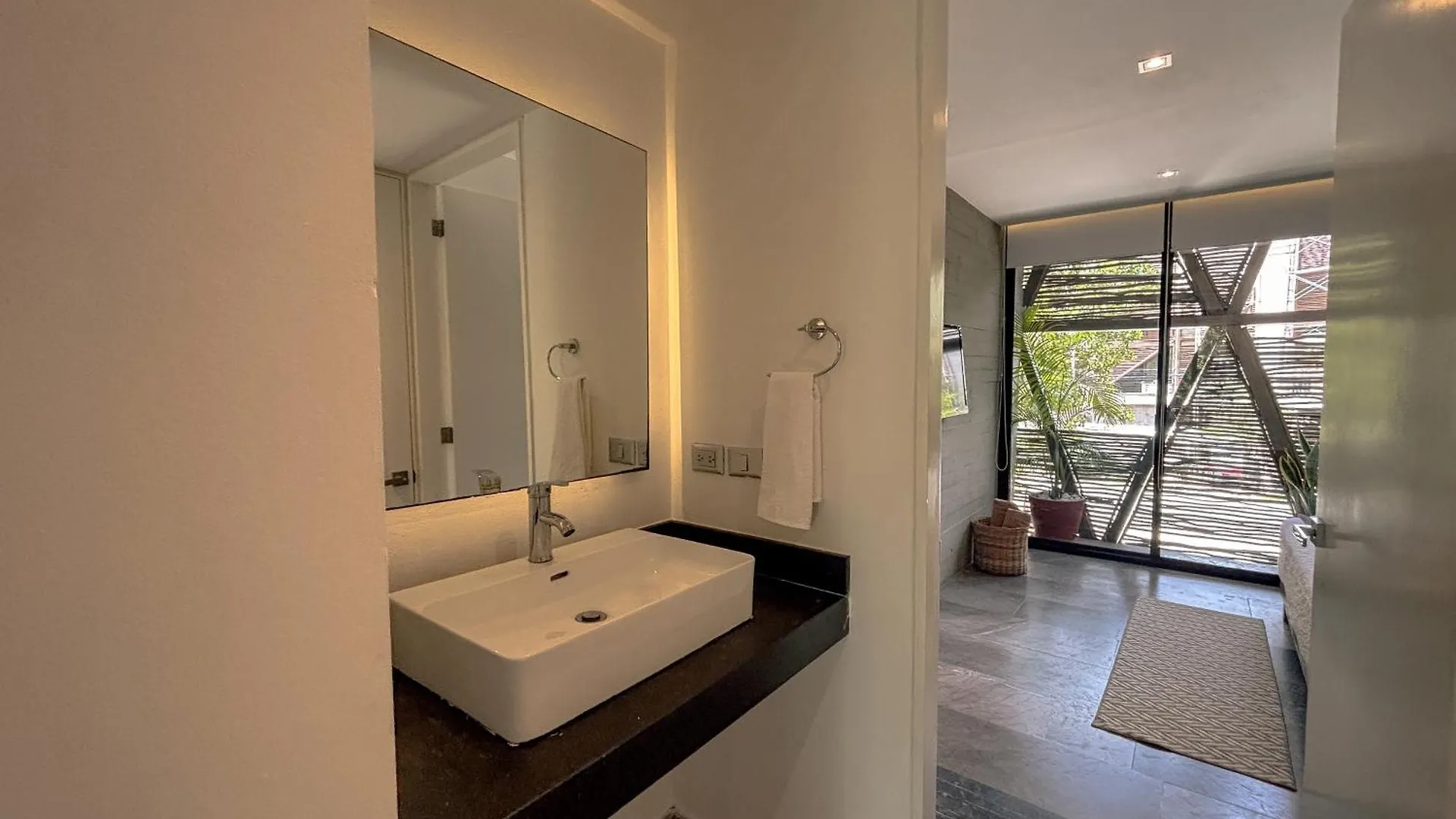 Lujoso Penthouse Remodelado De Tres Pisos En Madara Tulum Apartment